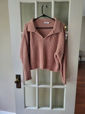 V-Chic Tan/Pink Cropped Ribbed Sweater - Women's Sz S Casual Cozy Comfort